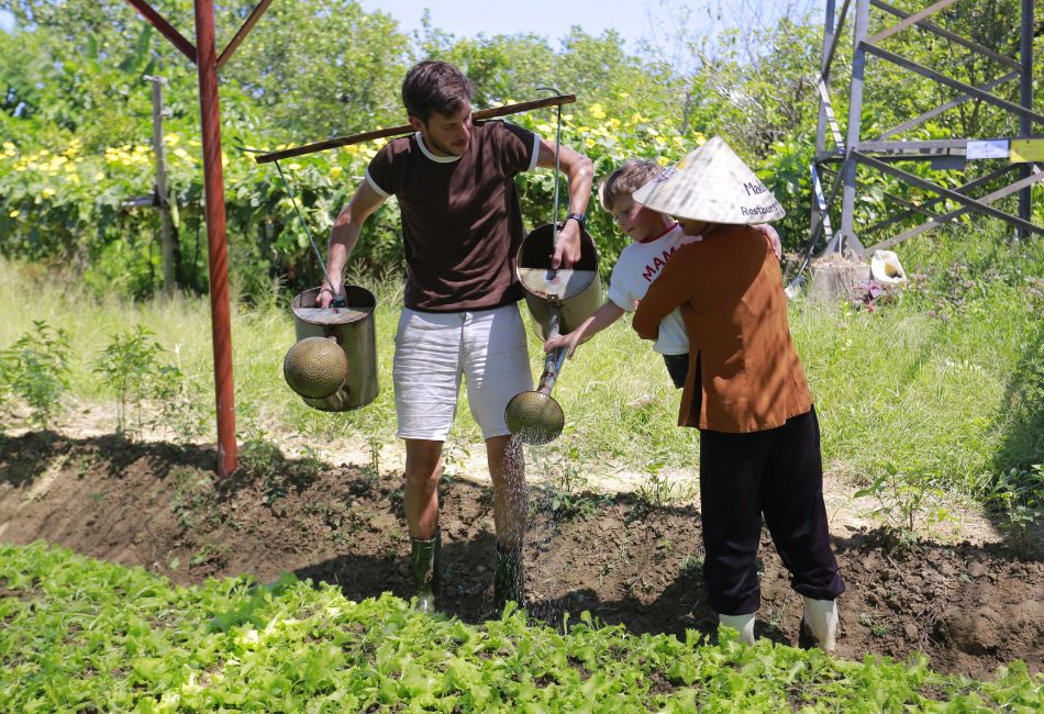 Hue 1 day tour: Water, Harvest & Connect with Nature